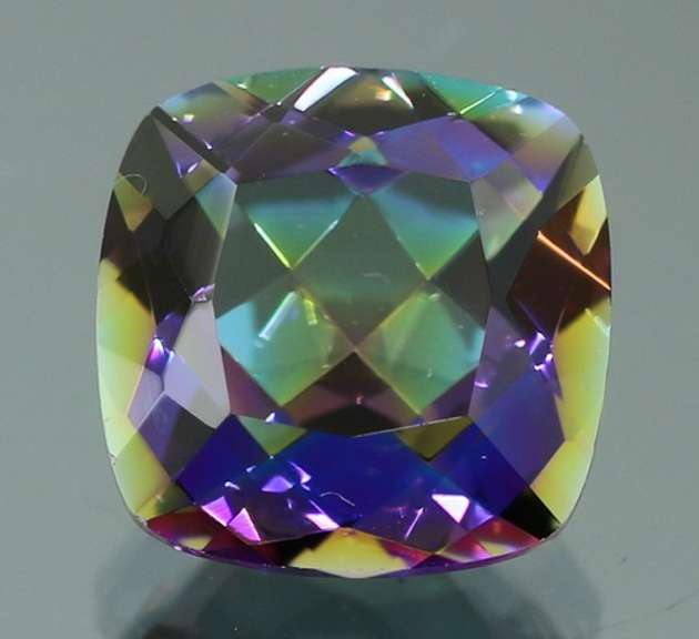Brilliant multi-color 11mm 5.50ct Mystic Quartz