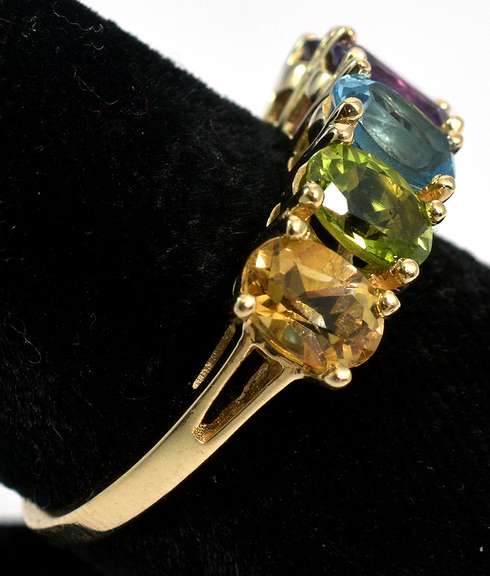 Vibrant Multi-Stone Ring in 14KT Yellow Gold