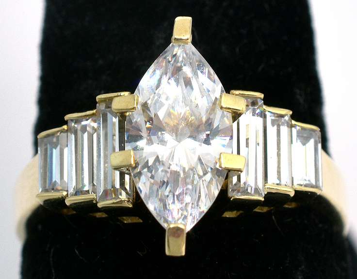 Regal CZ Ring in Yellow Gold
