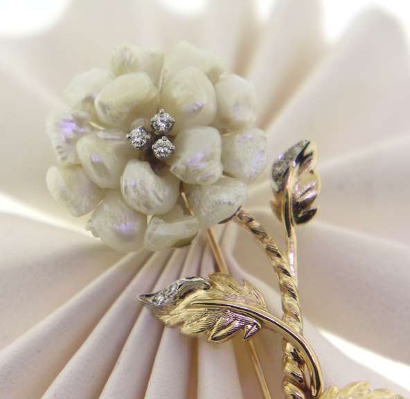 Wonderful 14kt YG Fresh Water Pearl & Diamond Accent Flower Brooch