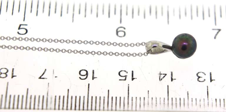 Glowing 18kt WG Black Pearl Necklace