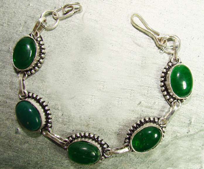Fascinating Natural Stone Ethnic Handcrafted Bracelet