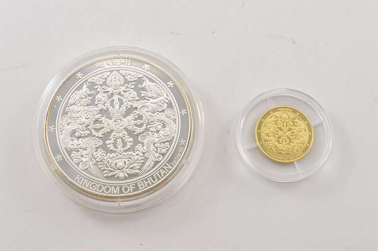 (2) 2005 Bhutan 300 Ngultrum 1/10 Oz Gold & 500 Ngultrum 2 Oz Silver