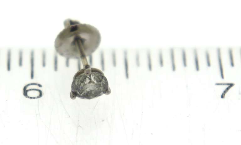 Brilliant 14kt WG Round Brilliant Cut Diamond Earrings