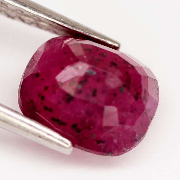 Striking 3.01ct unheated Mozambique Ruby