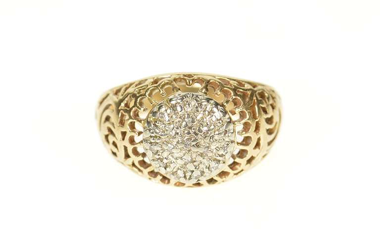 10K Yellow Gold Rounded Scroll Filigree Diamond Graduated Ring