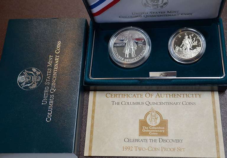 1992 Columbus 2 Coin Proof Set