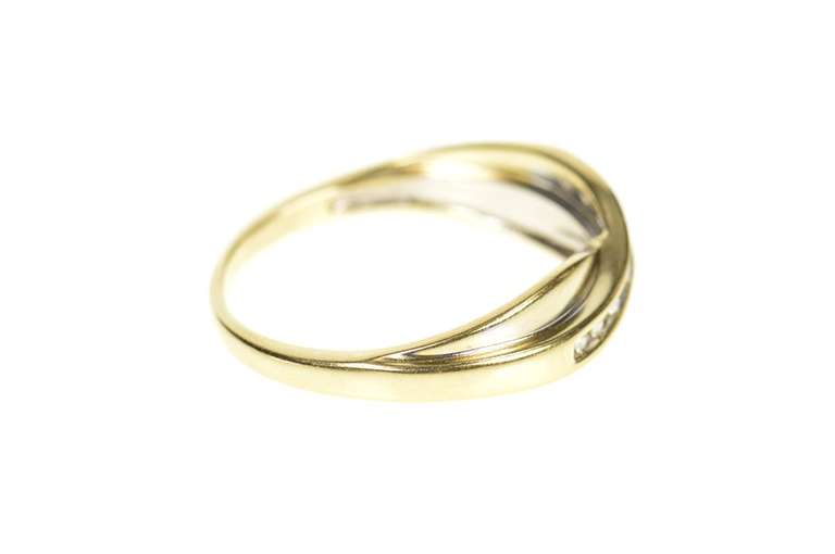 10K Yellow Gold Wavy Channel Criss Cross Diamond Band Ring