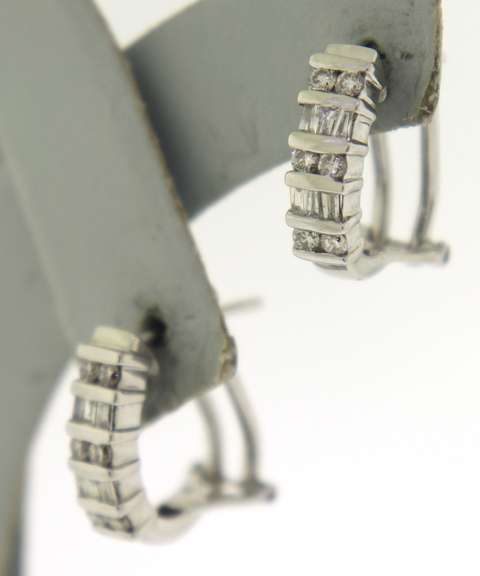 Gorgeous 14kt WG Diamond Huggie Earrings