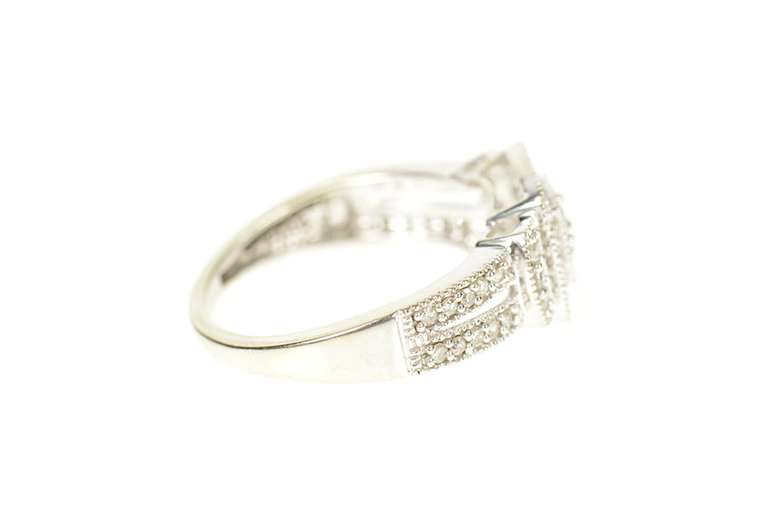 10K White Gold 0.61 Ctw Pave Diamond Halo Engagement Ring