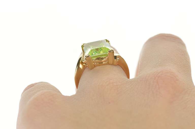 10K Yellow Gold Emerald Cut Lemon Lime Quartz Cocktail Ring