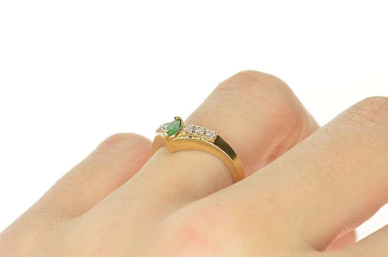 10K Yellow Gold Marquise Emerald Diamond Chevron Statement Ring