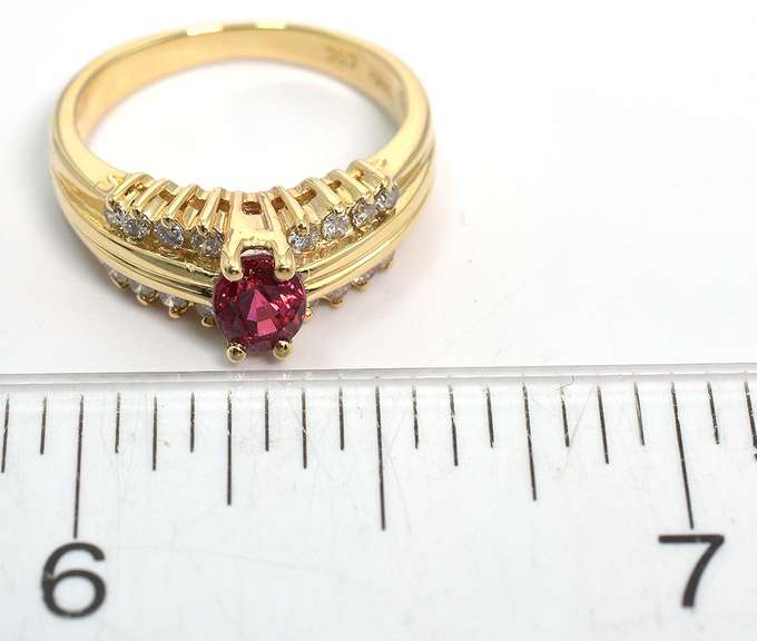 Vibrant Red Spinel & Diamond Ring in 14KT Yellow Gold
