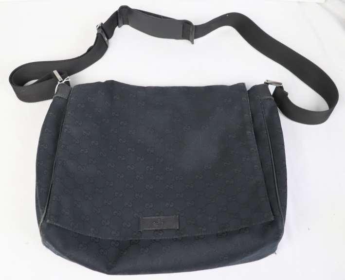 Authentic Designer Gucci Canvas Messenger Bag