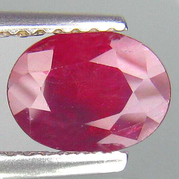 Gorgeous 1.35ct unheated Mozambique Ruby