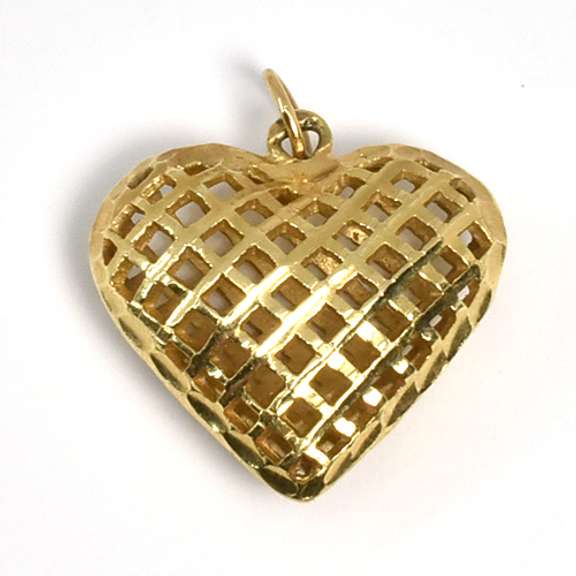 Dimensional 14k Mesh Heart