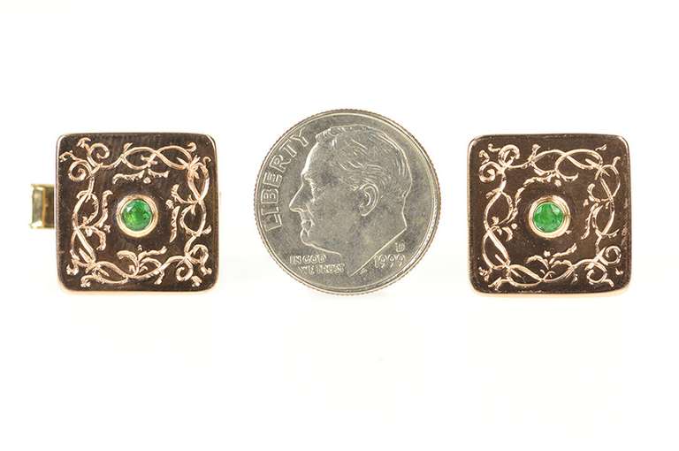 14K Yellow Gold Retro Etched Emerald Inset Ornate Men's Cuff Links