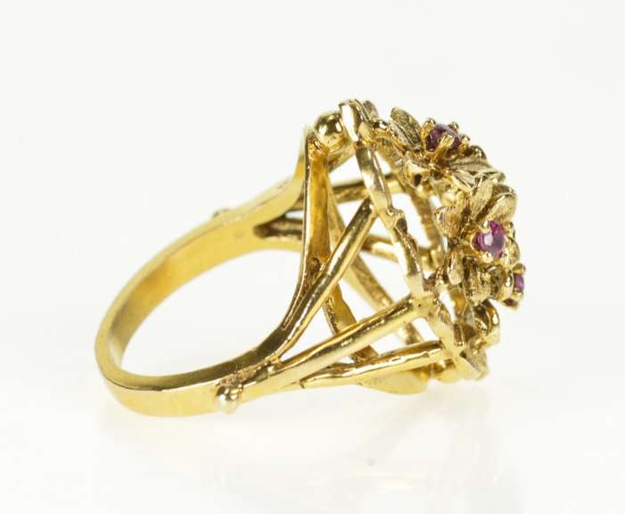 14K Yellow Gold 1960's Retro Ruby Flower Bouquet Cocktail Ring