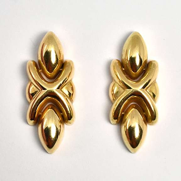 Fashionable Italian Made 18k Earrings