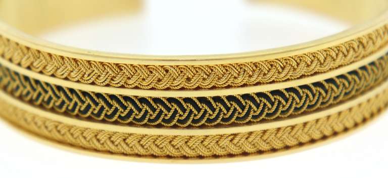 Splendid 18kt YG Wide Cuff Bracelet