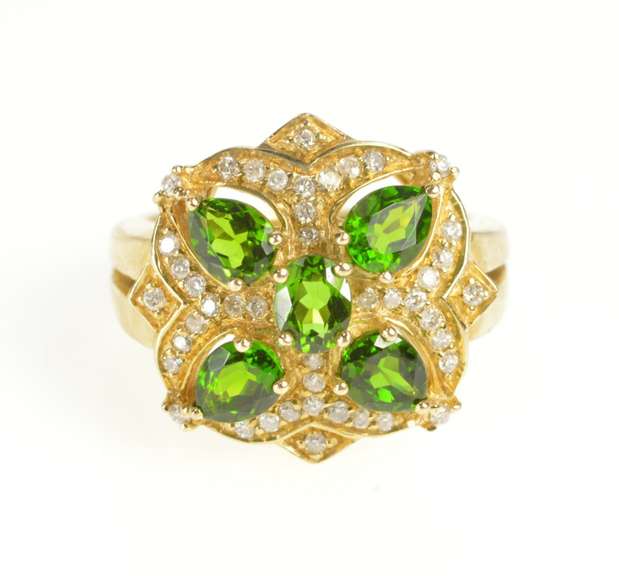 14K Yellow Gold Ornate Green Tourmaline Diamond Cocktail Ring