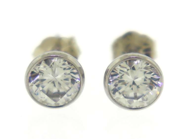 Elegant White Gold 5mm Bezel Set Stud Earrings