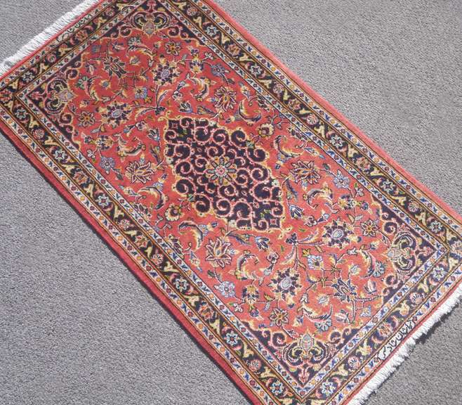 Authentic Wool/Silk Persian Kashan 2.2x4.0