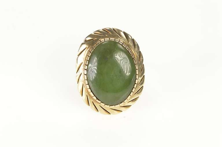 14K Yellow Gold Green Nephrite Jade 1940's Cocktail Statement Ring