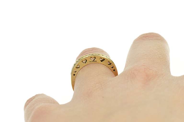 10K Yellow Gold Diamond Channel Heart Pattern Wedding Band Ring