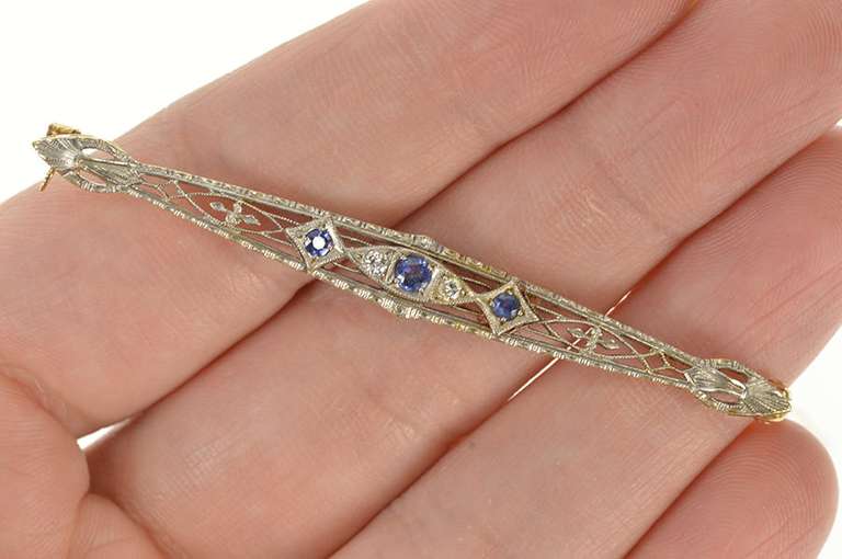 14K Yellow Gold Art Deco Diamond Sapphire Filigree Bar Pin/Brooch
