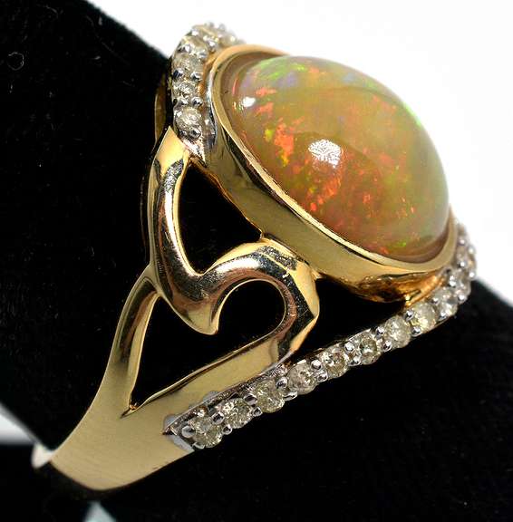 14K Yellow Gold Opal & Diamond Ring