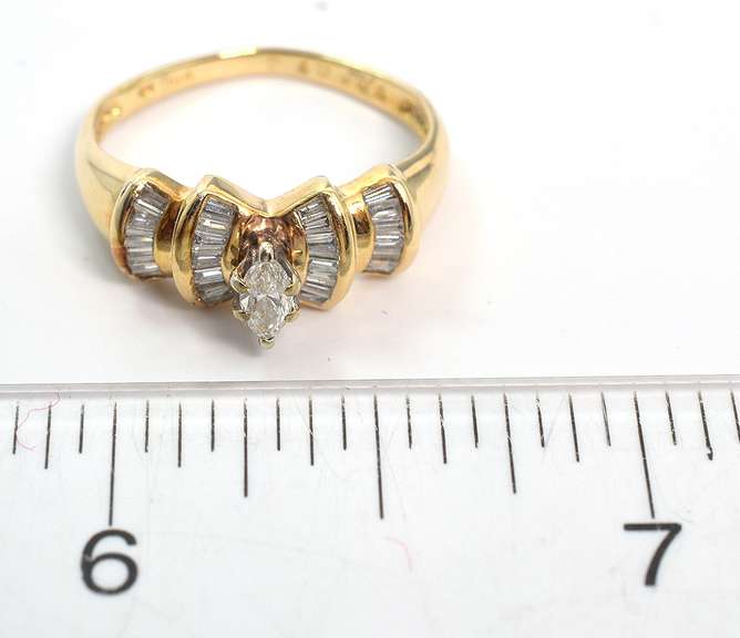 Classy 0.40CTW Marquise & Baguette-Cut Diamond Ring in Yellow Gold
