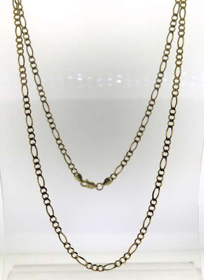 Elegant Yellow Gold Figaro Chain Necklace