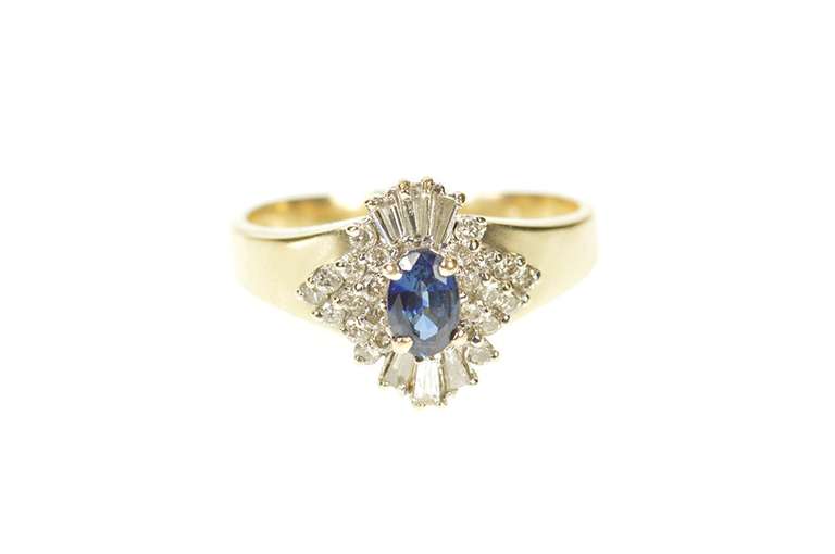 14K Yellow Gold 1.21 Ctw Oval Sapphire Diamond Halo Engagement Ring