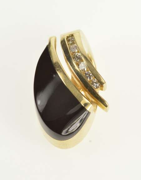 14K Yellow Gold Ornate Black Onyx Diamond Channel Slide Pendant