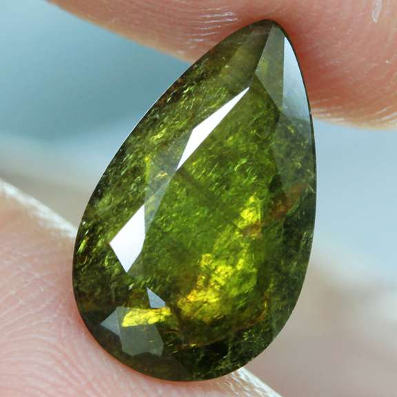 Gorgeous 4.77ct olive green Tourmaline
