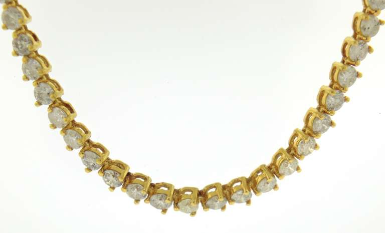 Remarkable 7.25ctw Diamond Tennis Yellow Gold Necklace
