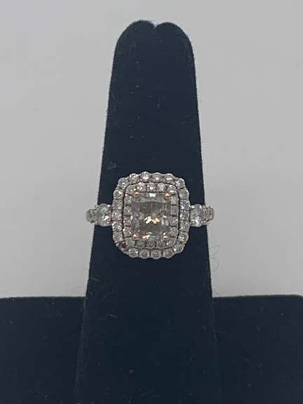 3.0 Carat Diamond Engagement Ring in 18kt Rose Gold