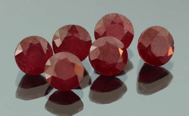 Heavy 13.64ct cut Ruby solitaire set