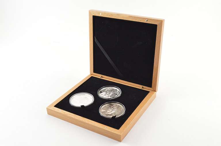 (2) American Landmarks - (1) Egypt - 2 Oz .999 Silver 3 Coin Set - Box