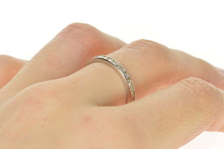 Platinum 0.75 Ctw Diamond Eternity Wedding Band Ring