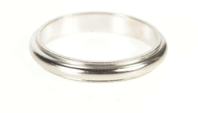 Platinum 4.2mm Classic Milgrain Trim Men's Wedding Band Ring