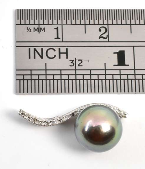 Gorgeous 9.9 MM Gray Pearl Pendant