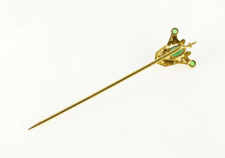 14K Yellow Gold Art Deco Turquoise Syn. Emerald Ornate Stick Pin