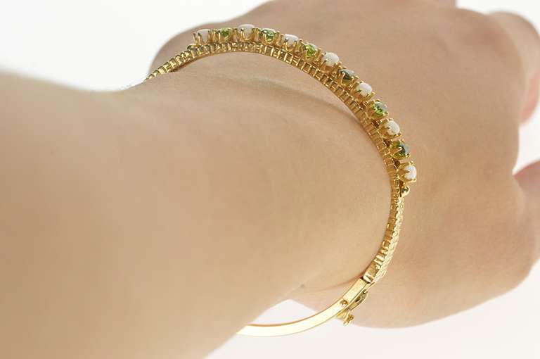 14K Yellow Gold Oval Natural Opal Peridot Ornate Bangle Bracelet