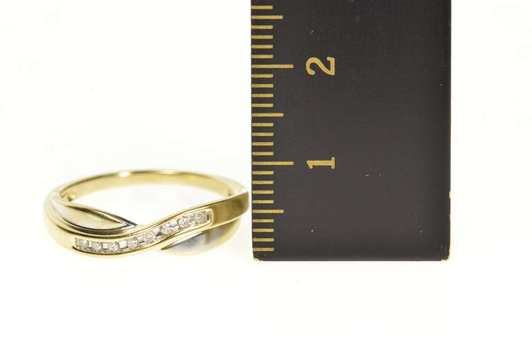 10K Yellow Gold Wavy Channel Criss Cross Diamond Band Ring