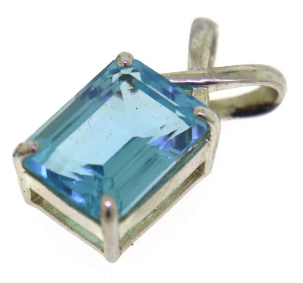 Sterling Silver Blue Topaz Pendant