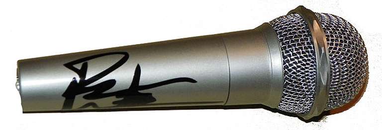 Dave Matthews Signed Facsimile Microphone
