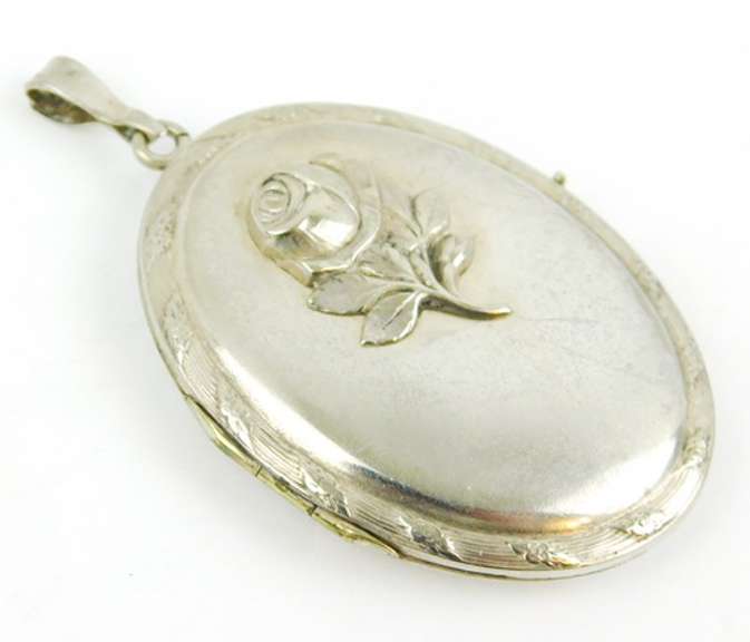 Large Vintage Alpaca Silver Rose Locket