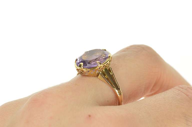 14K Yellow Gold Victorian Amethyst Oval Ornate Cocktail Ring
